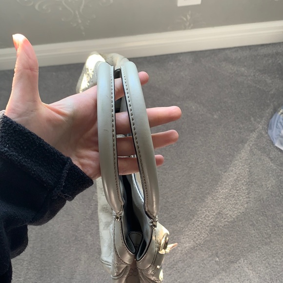 AUTH. Vintage Gucci Bag - Picture 7 of 7